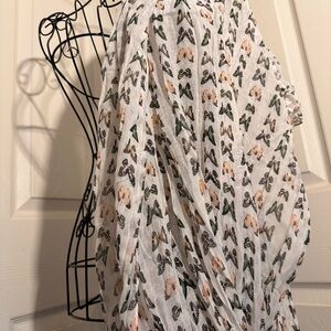 Lightweight White Sheer Butterfly-Print Women’s infinity scarf